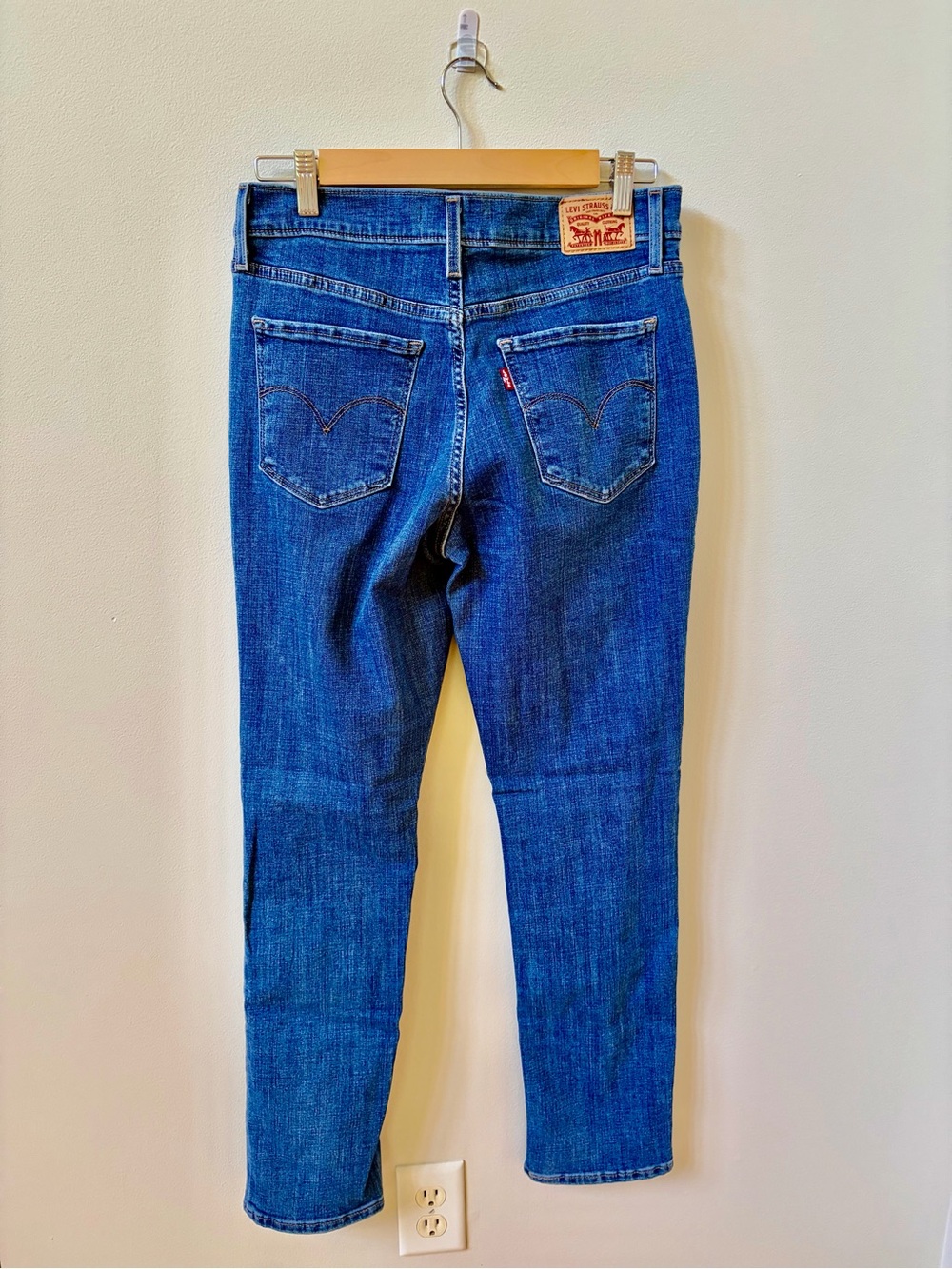 Levi's Women's Dark Blue Slim Jeans